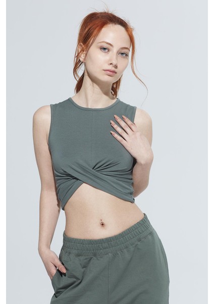 Zoe Bisiklet Yaka Kruvaze Model Örme Crop T-Shirt 1111