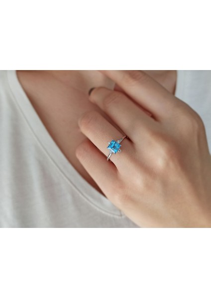 Pırlanta ve Prenses Kesim Mavi Topaz Freyja Yüzük 0423R0184 fırsatları