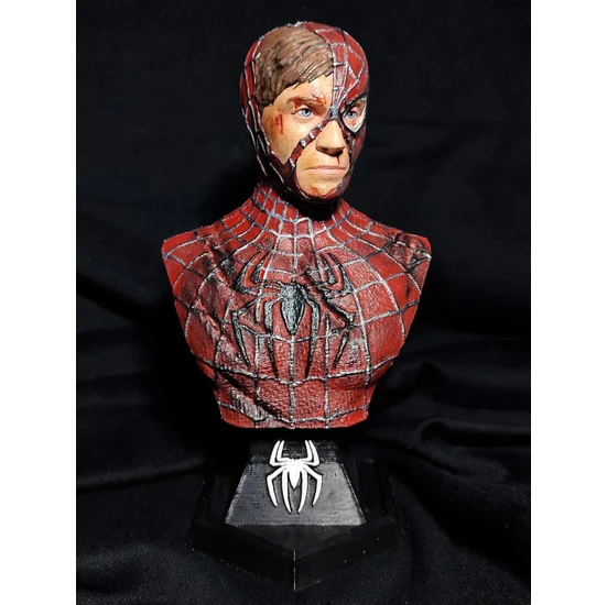 Baco Artmosfer Spiderman - Tobey Maguire Yaralı Figür Özel Tasarım 25 cm