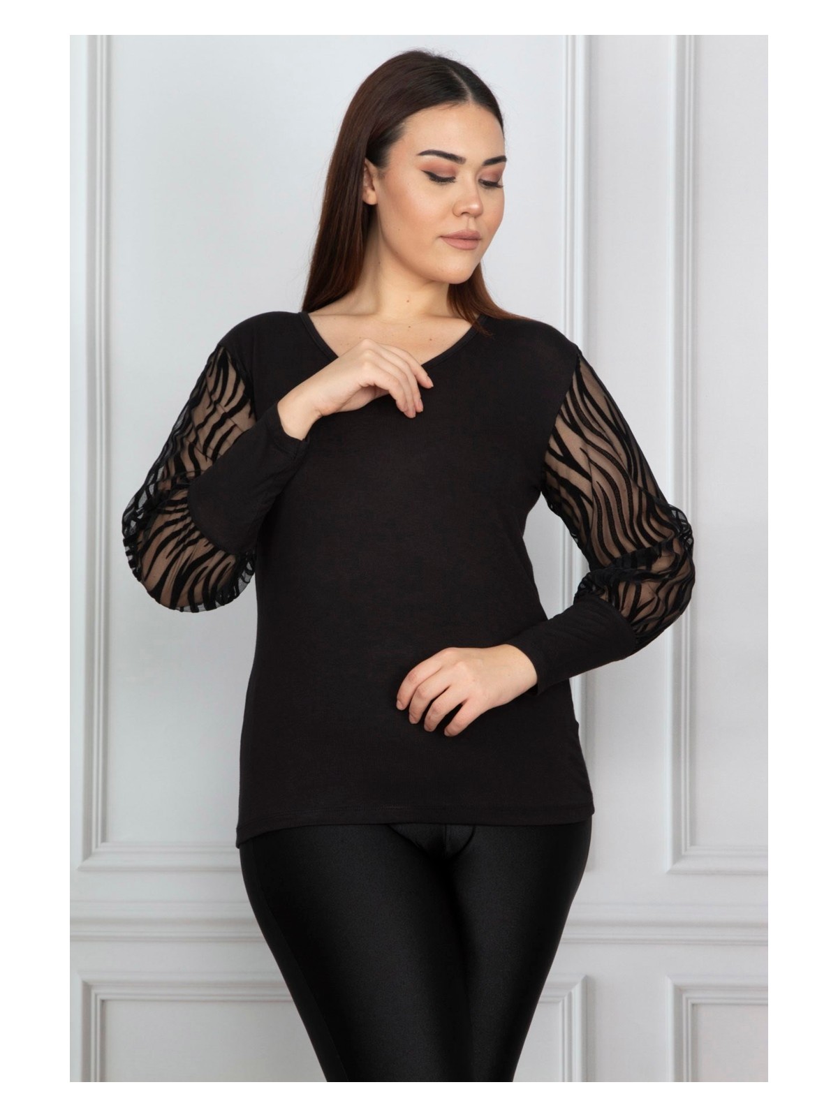 Şans Kadın Büyük Beden Siyah Kolu Flok Tül Bluz 65N17976