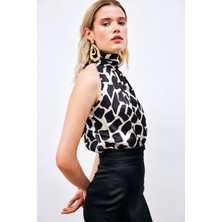 Sateen Desenli Kolsuz Bluz - Siyah