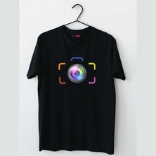 Mor Mürekkep Fotoğraf Makine Renkli Çerveli Baskılı Erkek Tshirt