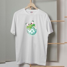 Mor Mürekkep Yumurtadan Çıkan Kurbağa Tasarım Baskılı Kadın Tshirt