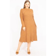 Şans Kadın Safran Büyük Beden Sıfır Yaka Kendinden Çizgili Elbise 65N35602