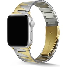 Teknocover Apple Watch 7 45MM Metal Üçgen Parçalı Kordon Bileklik Klipsli Kayış Krd-48 (Gümüş-Gold)