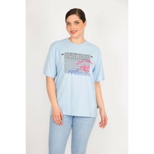 Şans Kadın Mavi Büyük Beden Pamuklu Kumaş Ön Baskılı Bluz