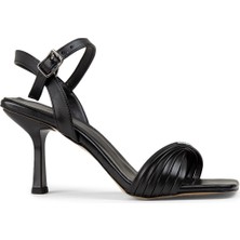 Deery Siyah Topuklu Kadın Ayakkabı - K2085ZSYHM01