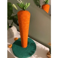 Havuç Figürlü Kedi Tırmalama Tahtası 50 cm