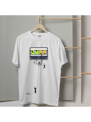 Mor Mürekkep Nostalji Kaset Baskılı Erkek Tshirt