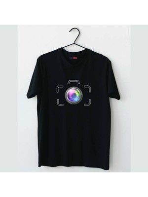 Mor Mürekkep Fotoğraf Makine Çerçeveli Tasarım Baskılı Kadın Tshirt