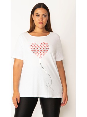 Şans Kadın Beyaz Pamuklu Kumaş Kalp Baskılı Bluz 65N28156