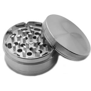 63 Mm. Silver Baharat Tütün Herbal Öğütücüsü Parçalayıcı PS91SLV