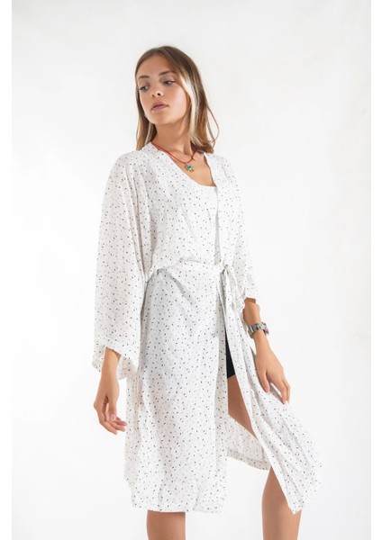 Jenny Beyaz Kadın Kimono
