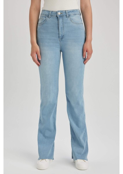 Mia Flare Fit Yüksek Bel Yırtmaçlı Uzun Jean Pantolon A5153AX23HS