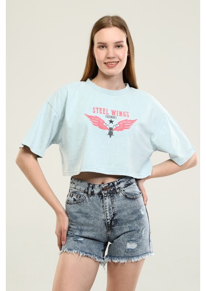 Buz Mavisi Baskı Detaylı Crop T-Shirt