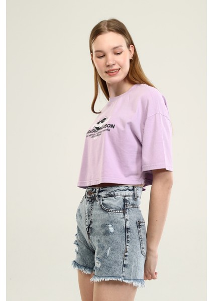Lila Baskı Detaylı Crop T-Shirt fiyatları