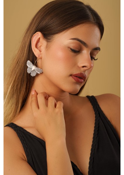 El Yapımı Gümüş Kelebek Kadın Küpe