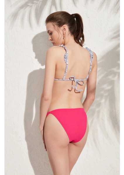 Kadın Gri Fuşya Desenli Fırfır Detaylı Üçgen Bikini Takım HZL23S-PC12079321 fırsatları