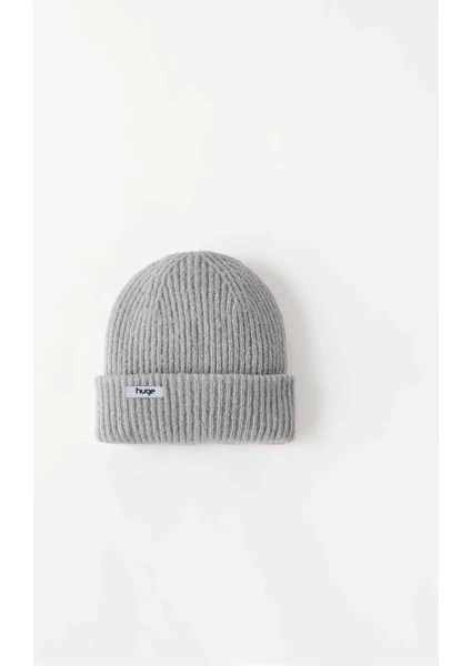 Huge Beanie Small Tag Grey