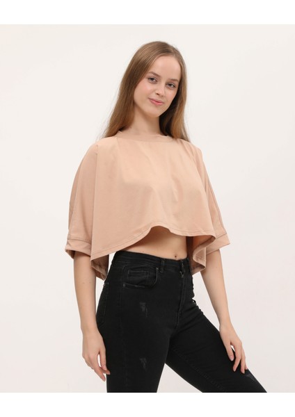 Camel Yarasa Kol Detaylı Crop T-Shirt