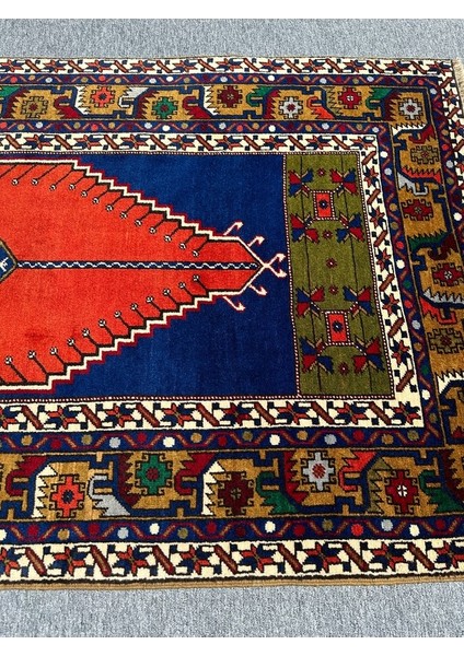 El Dokuma Taşpınar Halısı 121 x 203 Çift Kişilik Seccade Namazlık