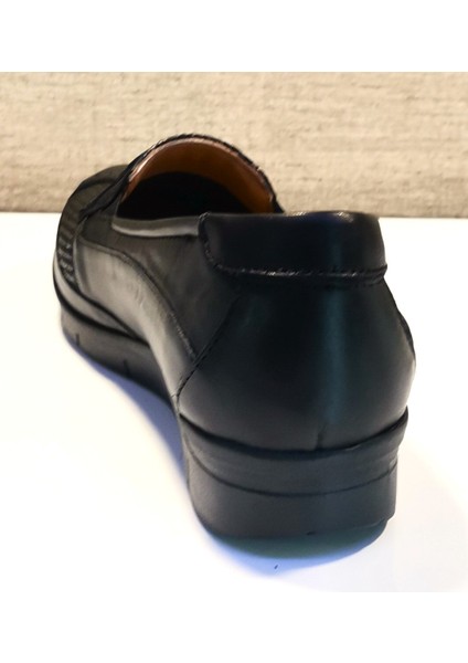 241 Kadın Kemik Çıkıntılı Deri Comfort Ayakkabı Siyah indirimleri