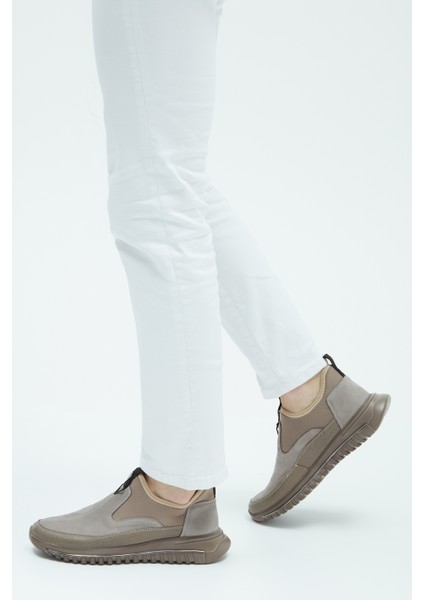 Erkek Deri Sneakers & Spor Ayakkabı 381 17469 Erk Ayk Y23 fiyatları