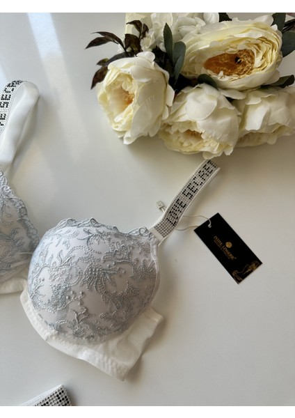 Intive Lingerie Desenli Push-Up Askıları Taşlı Sütyen Takım