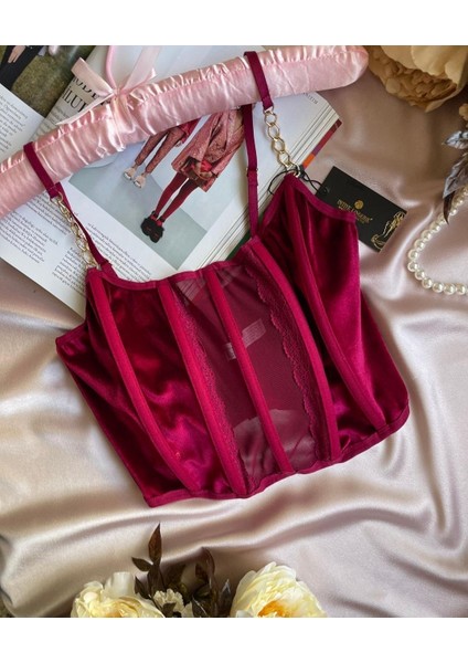 Kadın Kırmızı Kadife ve Transparan Detaylı Sütyen/büstiyer fiyatları