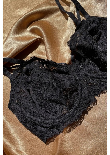 Siyah Çiçek Desenli Balenli Ip Detaylı Üstün Kalite Sütyen fiyatları