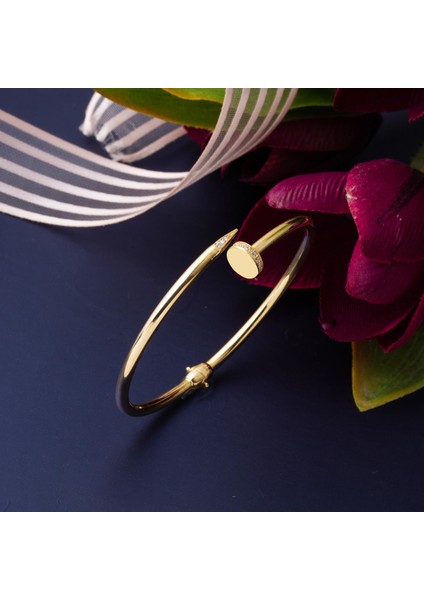 14 Ayar Taşlı Çivili Kelepçe Altın Bilezik indirimleri