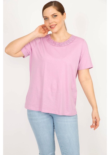 Kadın Lila Büyük Beden Pamuklu Kumaş Dantel Detaylı Bluz fiyatları