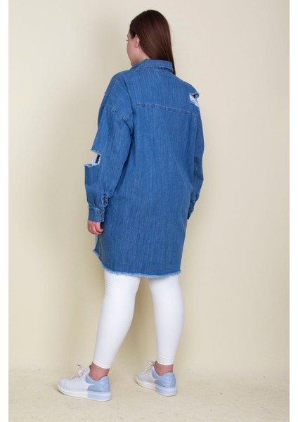 Kadın Mavi Yırtık Detaylı Salaş Kesim Oversize Kot Tunik Ceket 65N28046