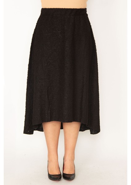 Kadın Siyah Bel Lastikli Buklet Kumaş Arkası Uzun Etek 65N35385 fiyatları