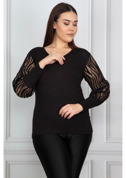 Kadın Büyük Beden Siyah Kolu Flok Tül Bluz 65N17976