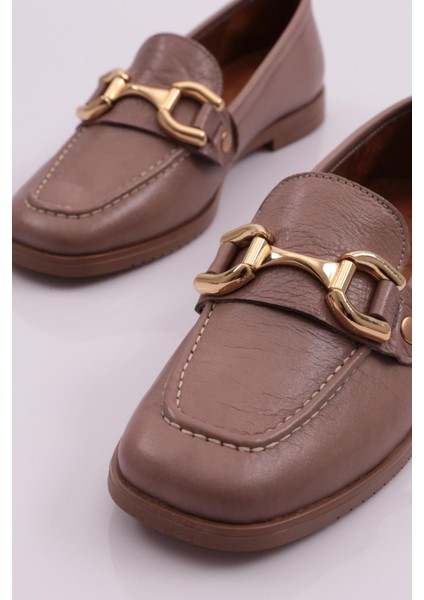 02 Kadin Loafer Ayakkabi fırsatları