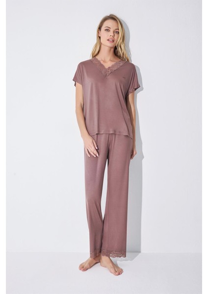 Kadın Kısa Kollu V Yakalı Dantelli Pijama Takımı 18512 fırsatları