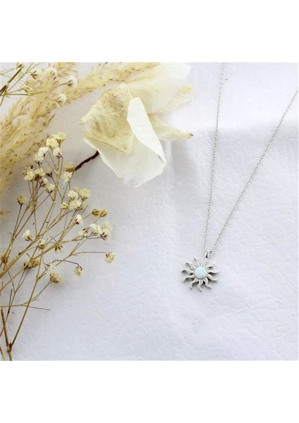 925 Ayar Gümüş Opal Taşlı Güneş Kolye indirimleri