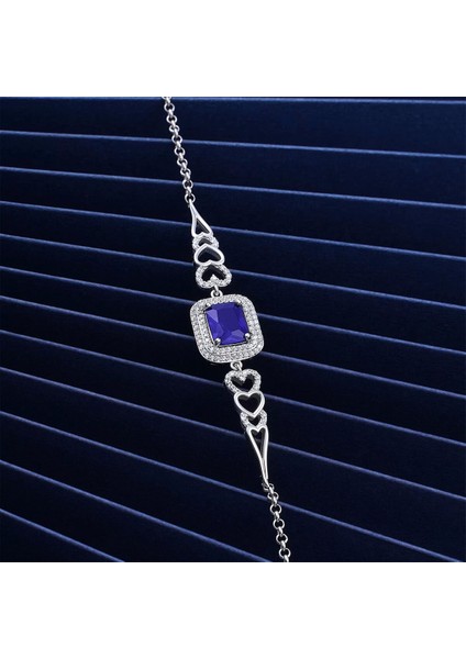 925 Ayar Zirkon Taşlı Kalp Motifli Şık Gümüş Bileklik Silver modelleri