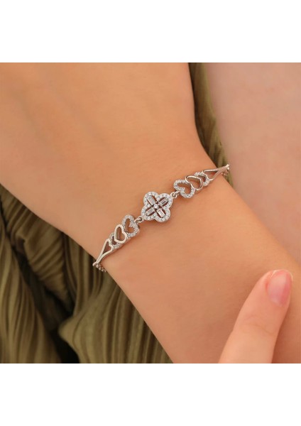 925 Ayar Gümüş Zirkon Taşlı Kalp Motifli Dört Yapraklı Yonca Bileklik Silver fiyatları