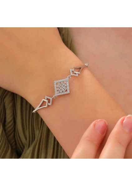 925 Ayar Gümüş Zirkon Taşı Süslemeli Modern Bileklik Silver fiyatları