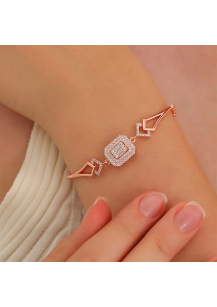 925 Ayar Zirkon Taşlı Baget Bileklik Rose fiyatları