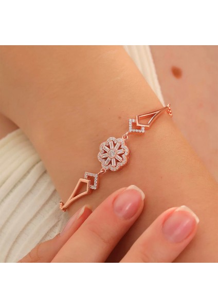 925 Ayar Gümüş Zirkon Taşlı Çiçek Bileklik Rose fiyatları