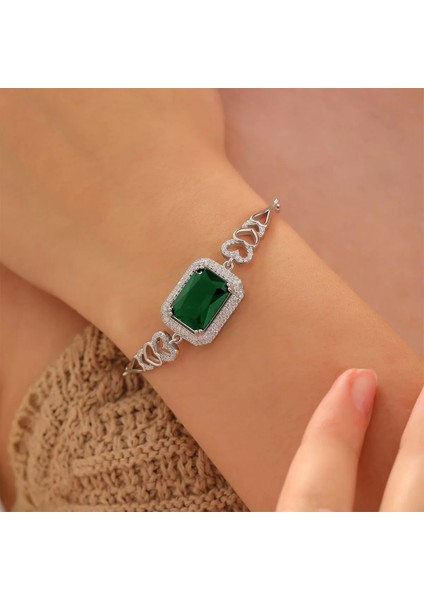 925 Ayar Zirkon Taşı Süslemeli Kalp Motifli Gümüş Bileklik Silver fiyatları