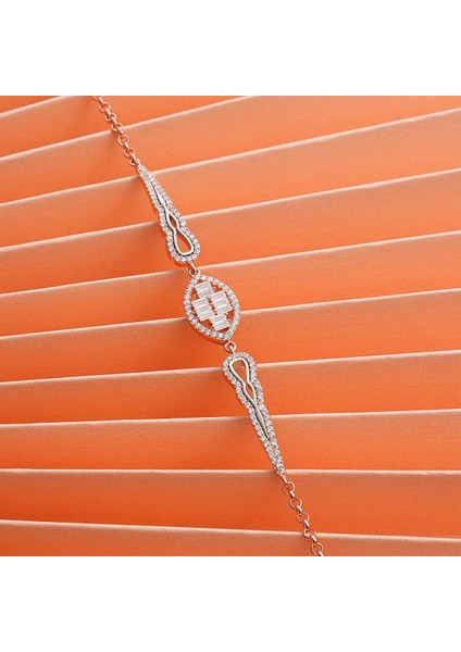 925 Ayar Zirkon Taşlı Modern Gümüş Bileklik Rose modelleri