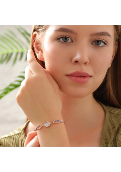 925 Ayar Zirkon Taşlı Örgü Model Gümüş Bileklik Rose fiyatları