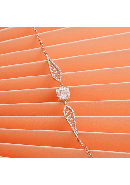 925 Ayar Zirkon Taşlı Örgü Model Gümüş Bileklik Rose modelleri
