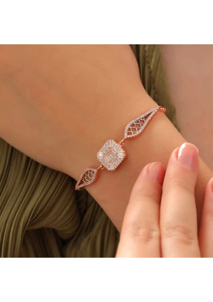 925 Ayar Gümüş Zirkon Taşı Süslemeli Örgü Model Bileklik Rose