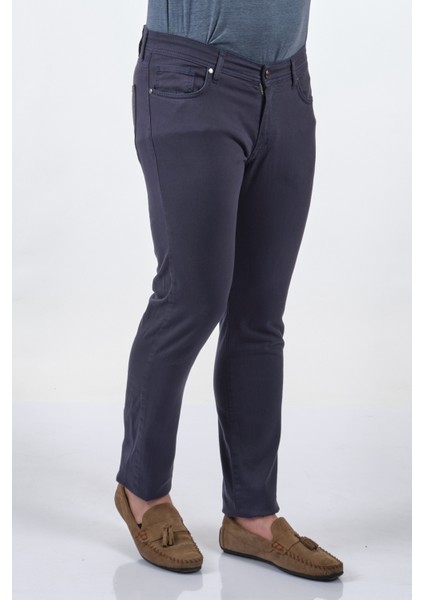 Erkek Slim Fit Pantolon | Minimalist & Rahat Günlük modelleri