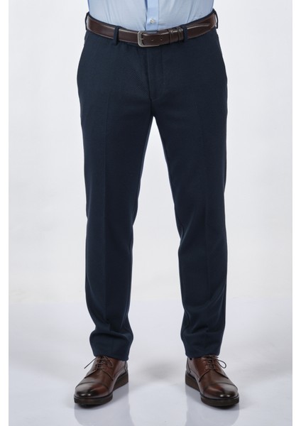 Minimalist Erkek Pantolon - Regular Fit - İş ve Günlük Kullanım